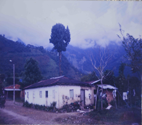 primer casa construida en la vereda san jose
